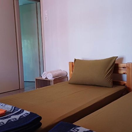 Savvas Aparthotel Olympiakí Aktí Exteriör bild